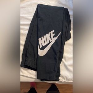 Nike leggings. Size XL